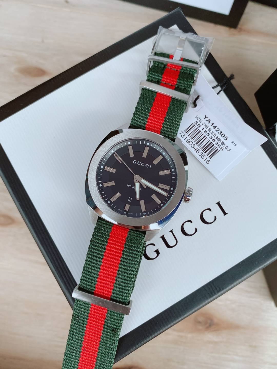 นาฬิกาผู้ชาย GUCCI GG2570 Large Watch รุ่น YA142305