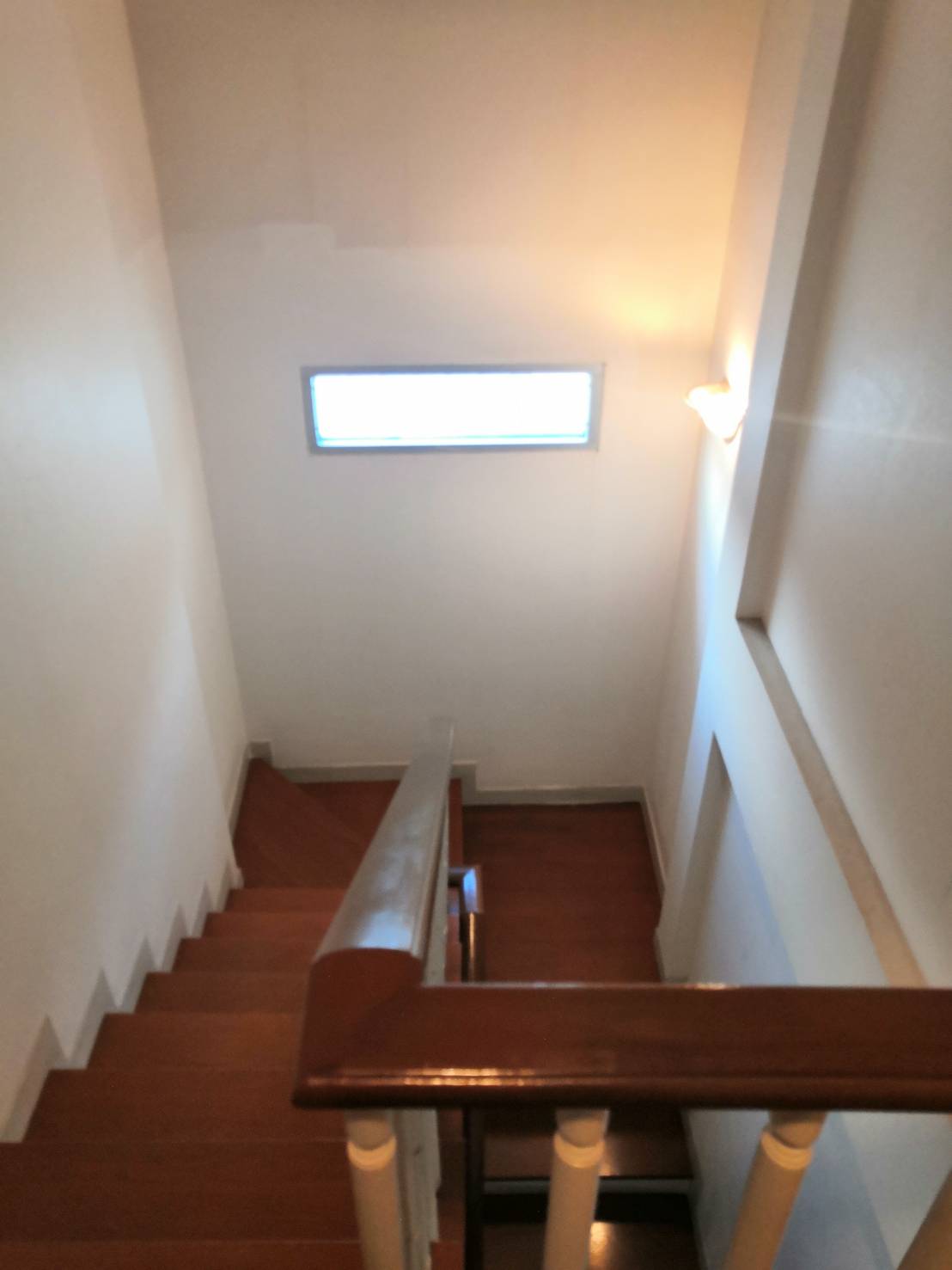 ขายทาวน์โฮม 3 ชั้น หมู่บ้านกลางเมือง เดอะโรยัลโมนาโค ถนนศรีนครินทร์ 24 - อ่อนนุช 39 สวนหลวง ใกล้ห้างซีคอนฯ 05489