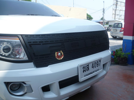 กระจังหน้า Ford Ranger ทรง F-150