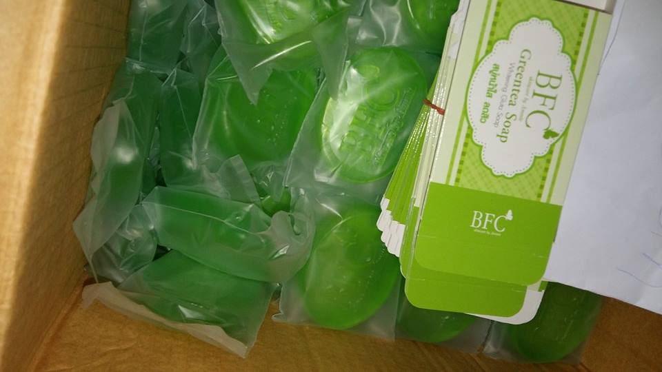 สบู่ชาเขียว หน้าใส ลดสิว BFC Greentea Soap