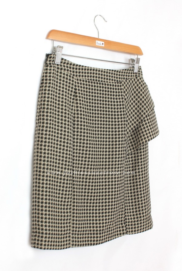 SK-407 กระโปรงแฟชั่น&ทำงาน ทรงสอบ ผ้า High-Twist พิมพ์ลายชิโนริโทนดำ