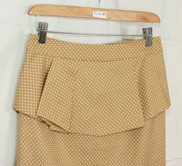 SK-196 กระโปรงแฟชั่น&ทำงาน ทรงสอบ ผ้าคอตต้อนญี่ปุ่นสีน้ำตาลคาลาเมล ด้านหน้ากระโปรงจับจีบระบาย
