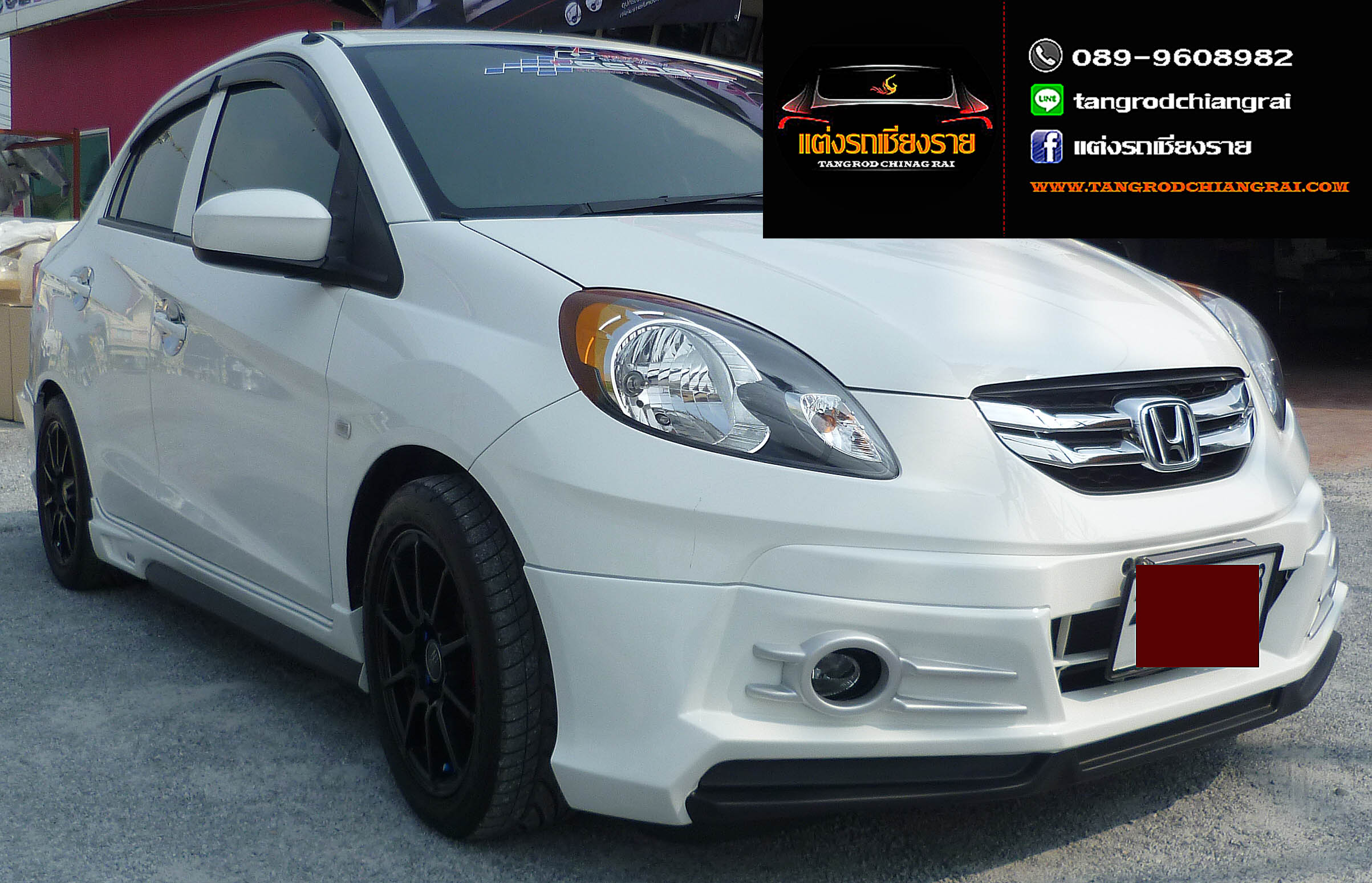 ชุดแต่ง Z-1 BRIO AMAZE