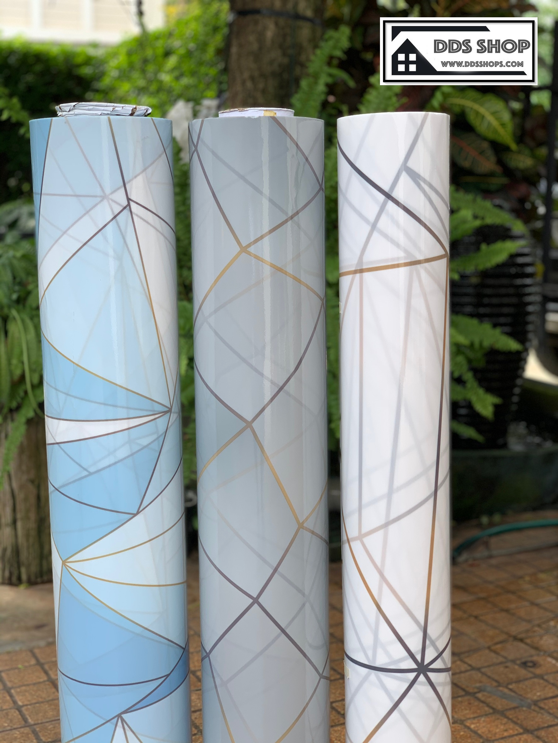 ขนาด 90cmx100cm: PVC สุญญากาศติดกระจก "ฝ้าขาวขุ่นคาดเส้นสีทอง" (สั่งมากกว่า 1m ตัดต่อเนื่องให้)