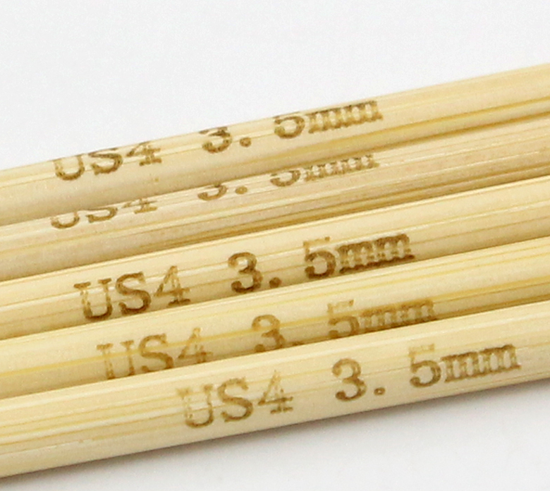 ไม้นิตตรงไม้ไผ่ Double Point ยาว 10 ซม. หัว 3.5 มม. US Size 4 แพ็ค 5 อัน