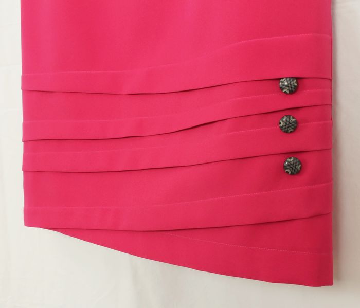 กระโปรงแฟชั่น&ทำงาน กระโปรงทรงสอบ ผ้าไหมอิตาลีสีบานเย็น ชายกระโปรงตีเกร็ดแต่งด้วกระดุม / SK-228