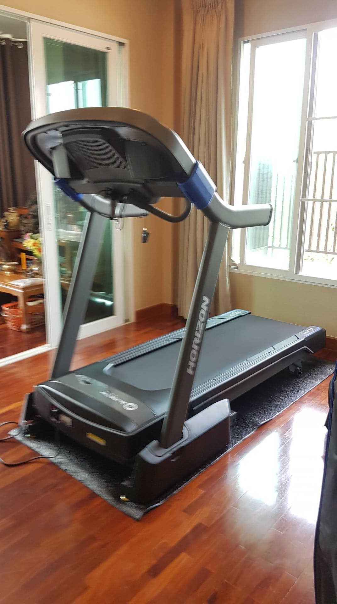 ลู่วิ่งไฟฟ้า Horizon 7.0AT USA