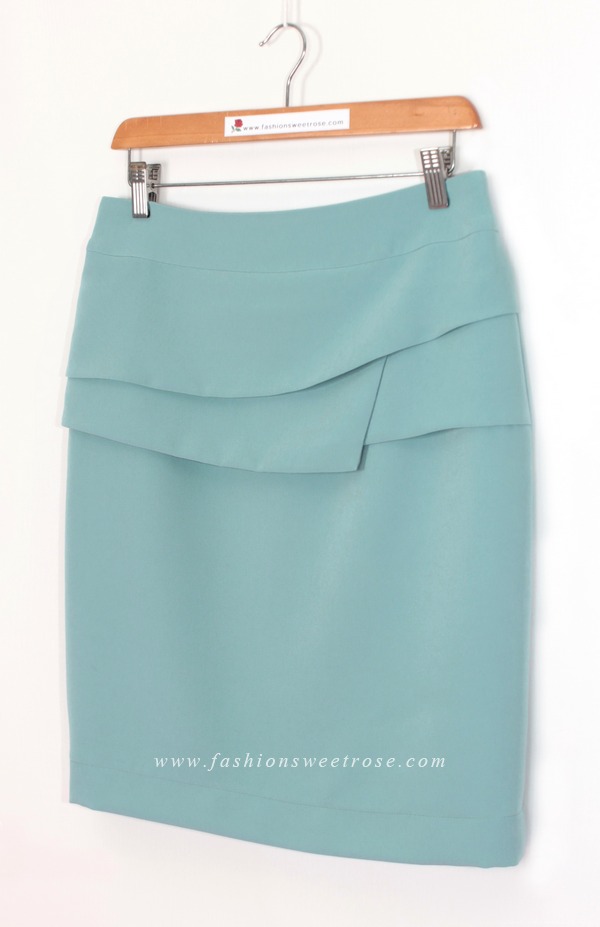 SK-470 กระโปรงทรงสอบ ผ้า Double Twist สีฟ้าพาสเทล