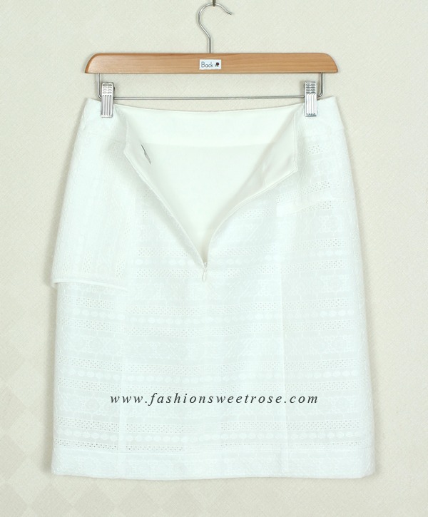 SK-358 กระโปรงทรงเอ ผ้าลูกไม้คอตต้อนญี่ปุ่นสีขาว แต่งกุ้นระบายด้วยผ้าสีขาว