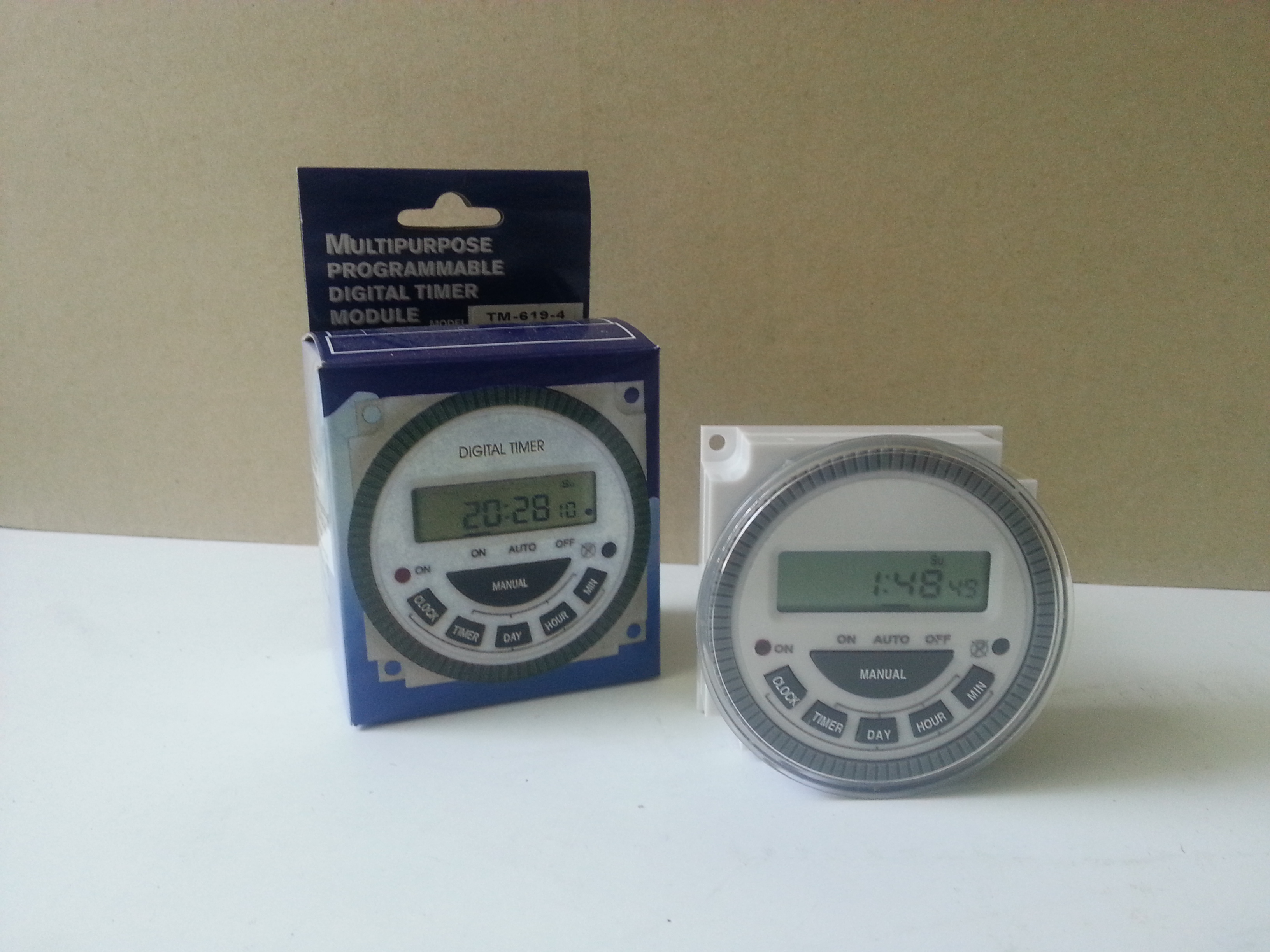 เครื่องตั้งเวลาDigi12VDC/220AC
