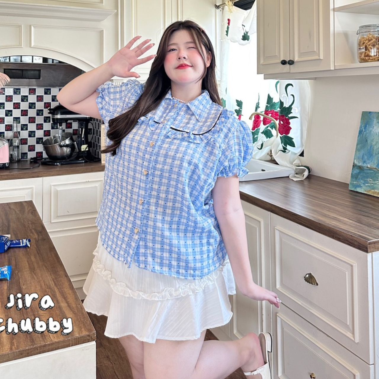 J114 เสื้อสาวอวบ คอปก แต่งระบาย แขนตุ๊กตา สีพาสเทล ฟ้า ชมพู เหลือง อกได้ถึง 50 นิ้ว