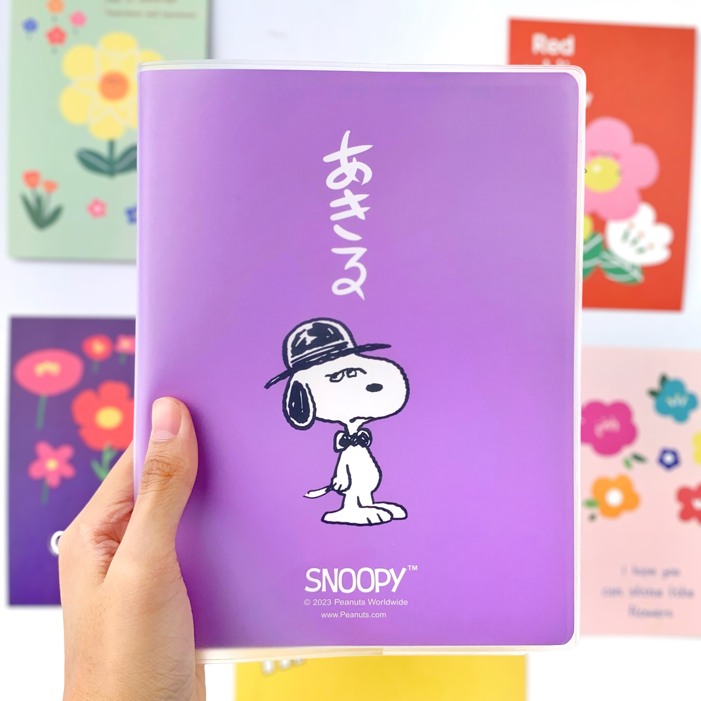 สมุดโน๊ต สมุดจดบันทึก ขนาด A5 มีเส้น หุ้มปกพลาสติก ลายลิขสิทธิ์แท้ Snoopy