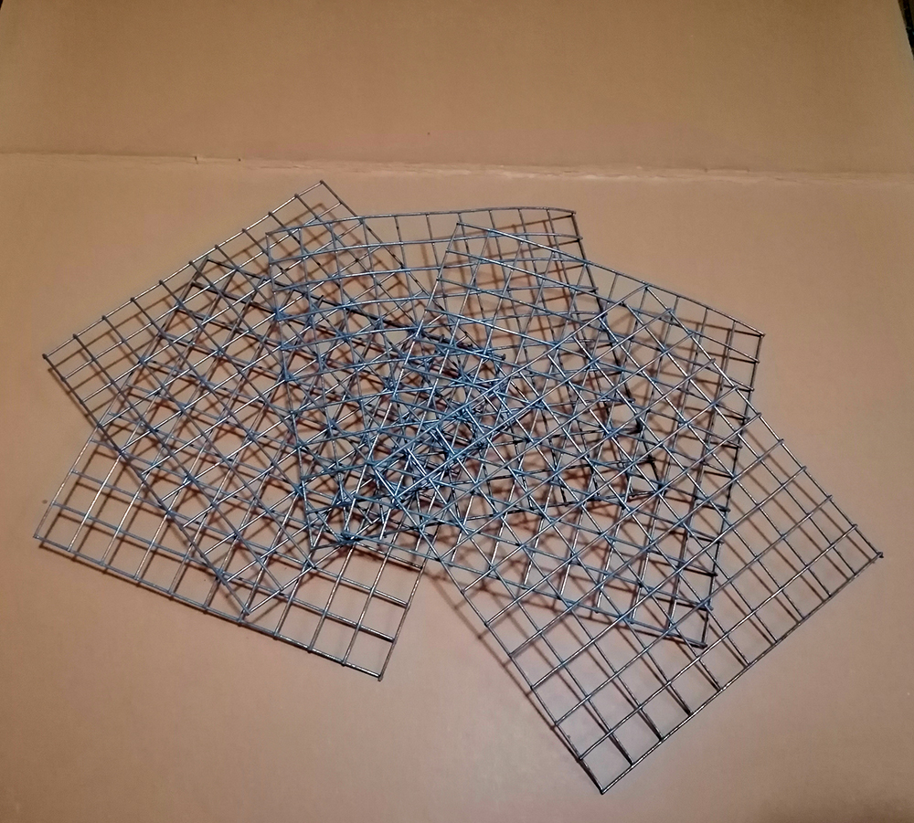 ตะแกรงลวดขนาด 9x 9 ซม.