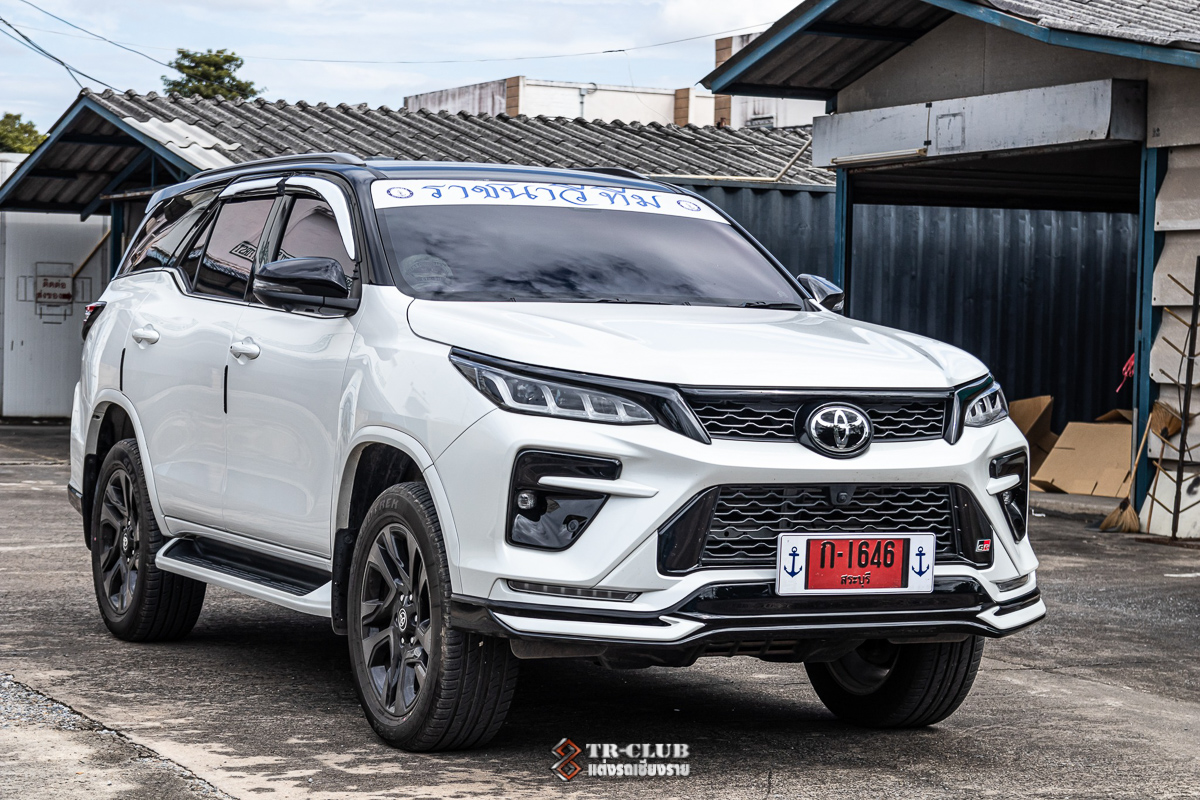 ชุดแต่งรอบคัน LGD : สำหรับรุ่น GR SPORT 2022