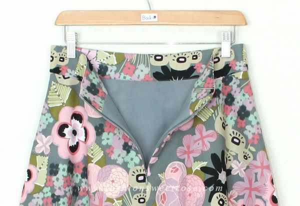 SK-319 กระโปรงแฟชั่น&ทำงาน ทรงย้วย ผ้าคอตต้อนญี่ปุ่นพิมพ์ลายกราฟฟิกวินเทจโทนชมพู