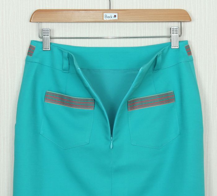 SK-248 กระโปรงแฟชั่น&ทำงาน ทรงสอบมีกระเป๋า 2 ข้าง ผ้าคอตตอนญี่ปุ่น สีฟ้าเทอร์คอยซ์