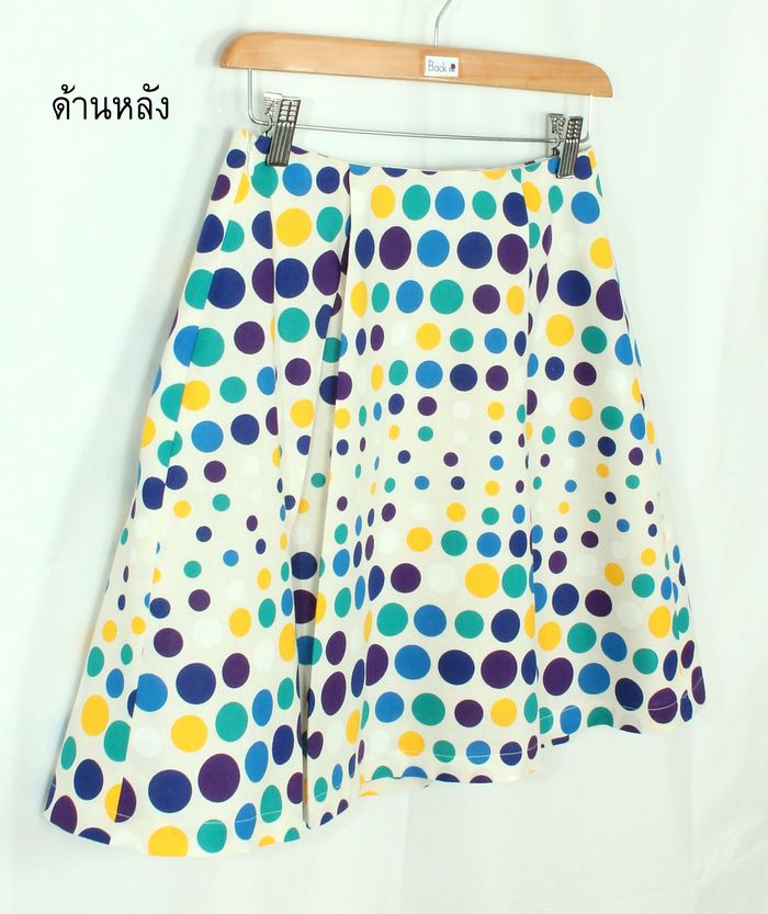 SK-257 กระโปรงแฟชั่น&ทำงาน ทรงบาน ผ้าคอตตอนญี่ปุ่น พิมพ์ลายจุดหลากสี