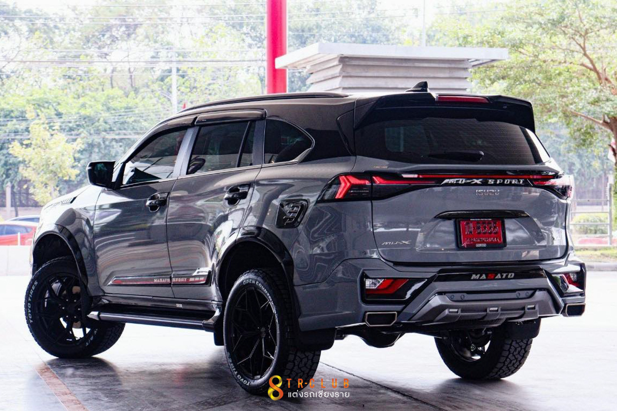 ชุดแต่งสเกิร์ตรอบคัน MASATO MU-X 2025