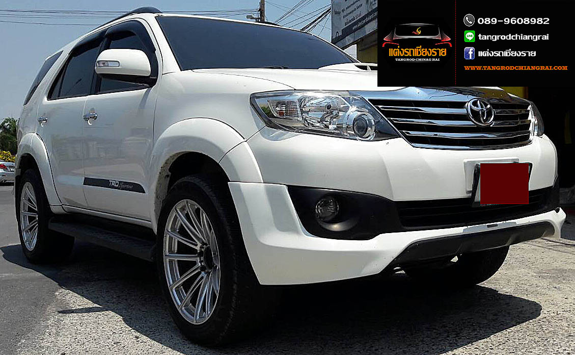 ชุดแต่ง TRD Sportivo V5 (แบบครอบไฟตัดหมอก) FORTUNER ปี 2012-2014