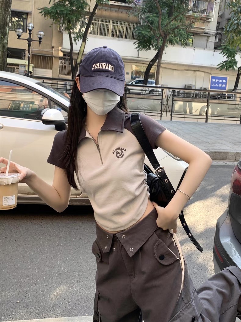 ACHI Zipper tee เสื้อสตรีทไหมพรมแต่งซิป