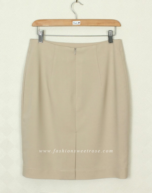 SK-390 กระโปรงแฟชั่น&ทำงาน ทรงดินสอ ผ้า Rose Skinny สีเบจ สไตน์เรียบหรู