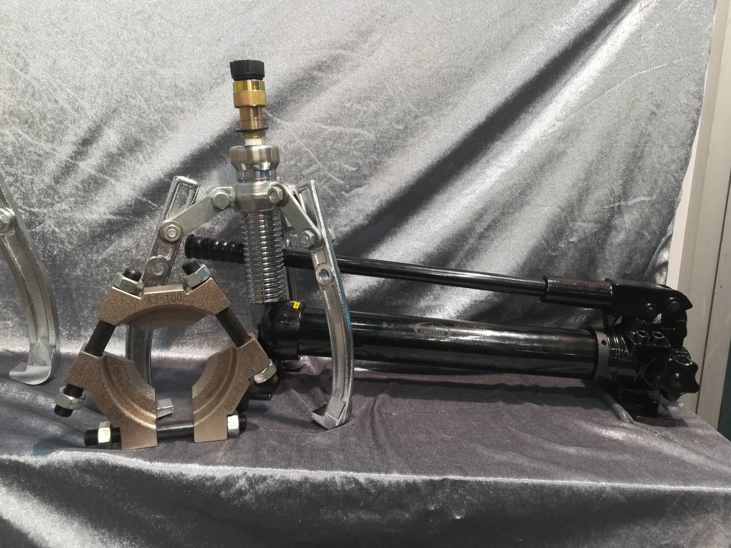 เครืองถอดลูก เฟือง ขนาด 5 ตัน แยกปั๊น-พร้อมจานดูด 3 ขา