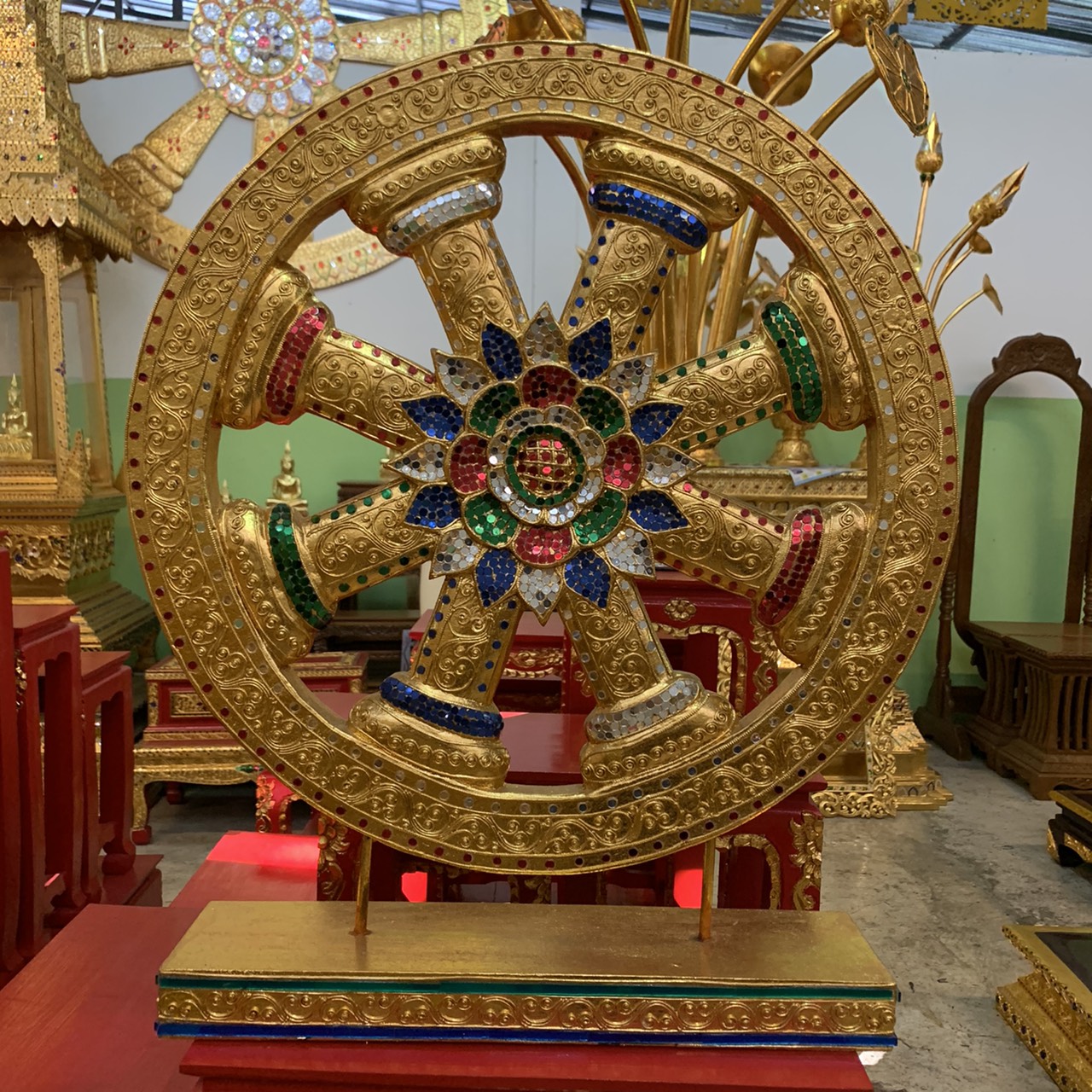 ธรรมจักรลายกระจังตาอ้อย