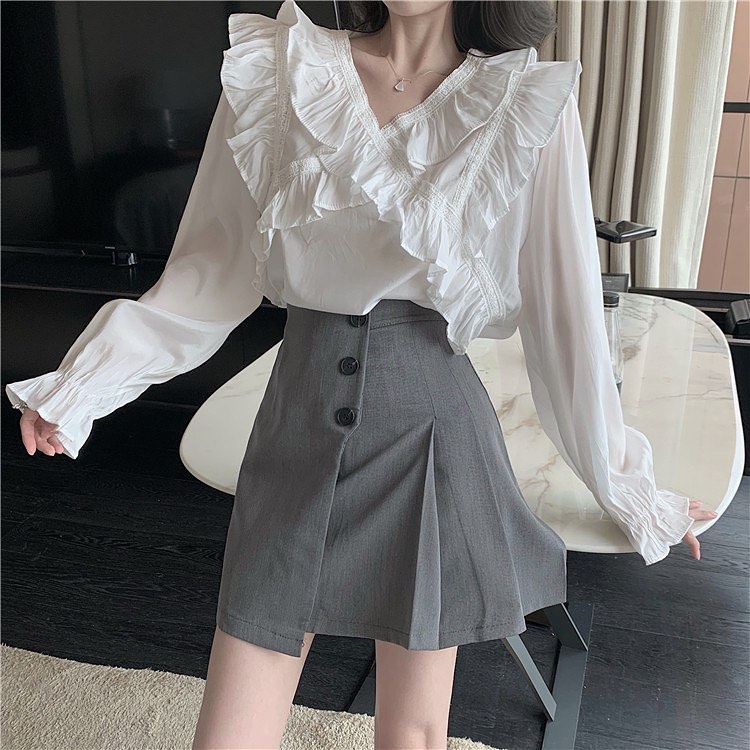 SASHA BLOUSE เสื้อเชิ้ตแขนยาวระบาย