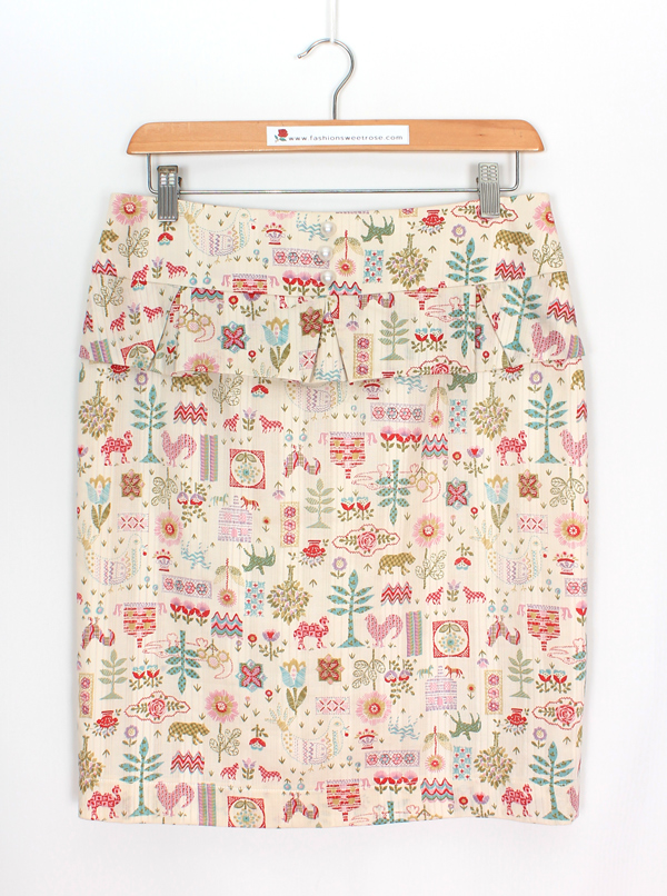 SK-475 กระโปรงทรงสอบ ผ้าคอตต้อนญี่ปุ่นพิมพ์ลายคอสติส