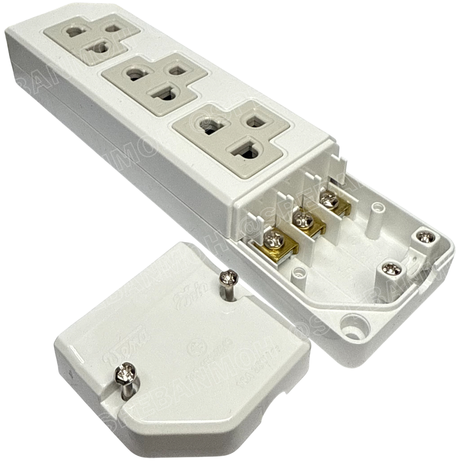 [ 1 ชิ้น / คละสี ] VENA PR-1633 16A 250VAC มอก 166-2549 เต้ารับ 3ช่อง มีกราวด์ ปลั๊กตัวเมีย วีน่า ปลั๊กลอย ปลั๊กกราวด์ลอย มีขั้วดิน มอก ทูโทน-ซีรีส์ Triplex receptacle with earthing contact TIS.166-2549 ขั้วทองเหลือง