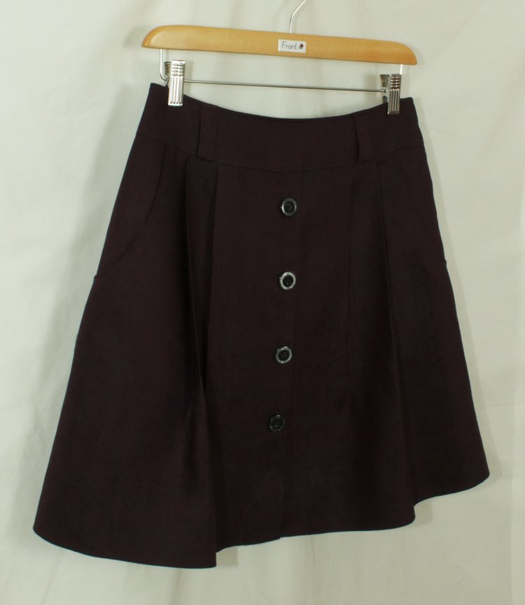 SK-184 กระโปรงแฟชั่น&ทำงาน ทรงบาน ผ้าลินินญี่ปุ่นสีม่วง มีกระเป๋าล้วงได้ 2 ข้าง