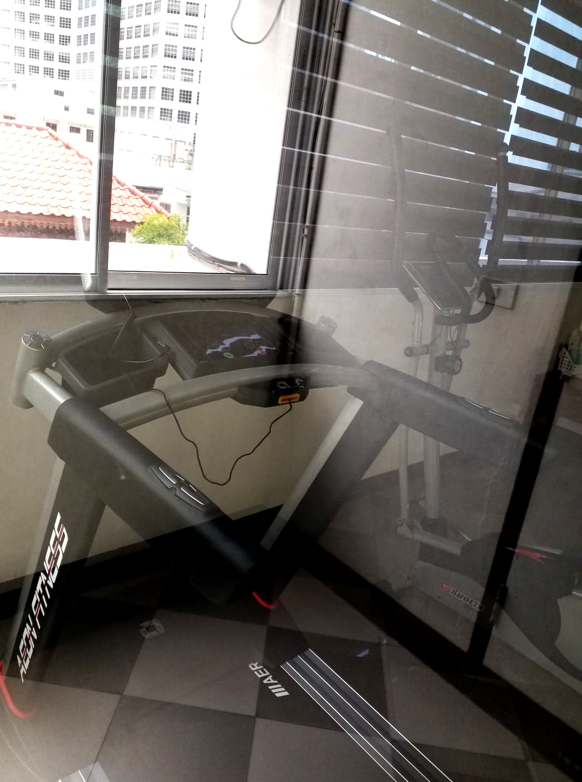 ลู่วิ่งไฟฟ้า Aeon Fitness รุ่น AZ60/Motor AC