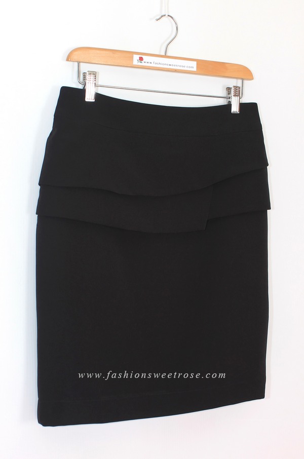 SK-468 กระโปรงทรงสอบ ผ้า Double Twist สีดำ แต่งผ้าซ้อน 3 ชิ้น