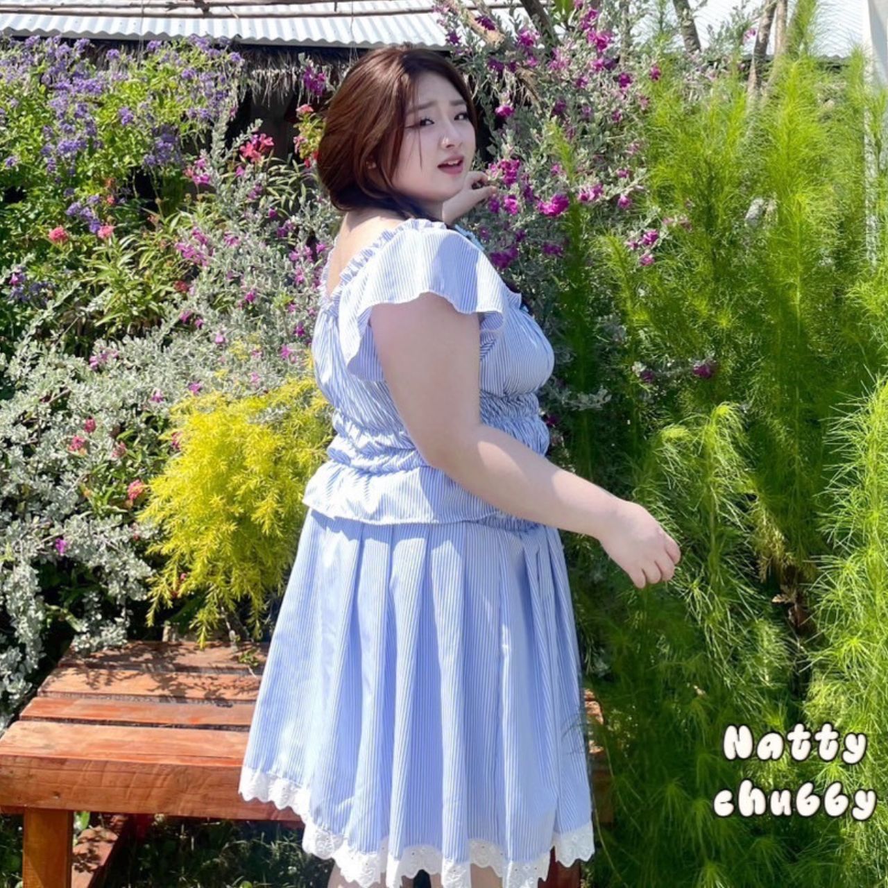 J111 ต้อนรับลมร้อน ชุดเซ็ท สาวอวบ 2 ชิ้น เสื้อ มาพร้อมกระโปรง ชมพู ฟ้า อกได้ถึง48 นิ้ว เอว34-42นิ้ว