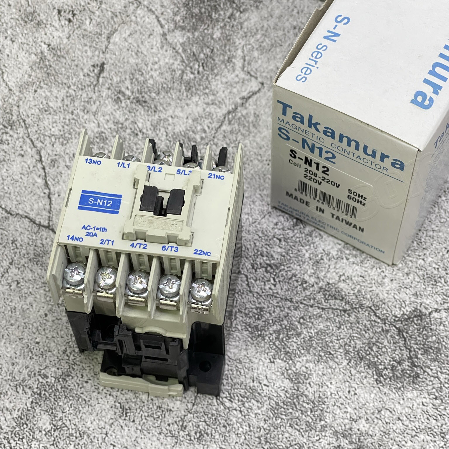 คอนแทคเตอร์-โอเวอร์โหลดรีเลย์ MAGNETIC CONTRACTOR (TAKAMURA) SN series, TH-N series