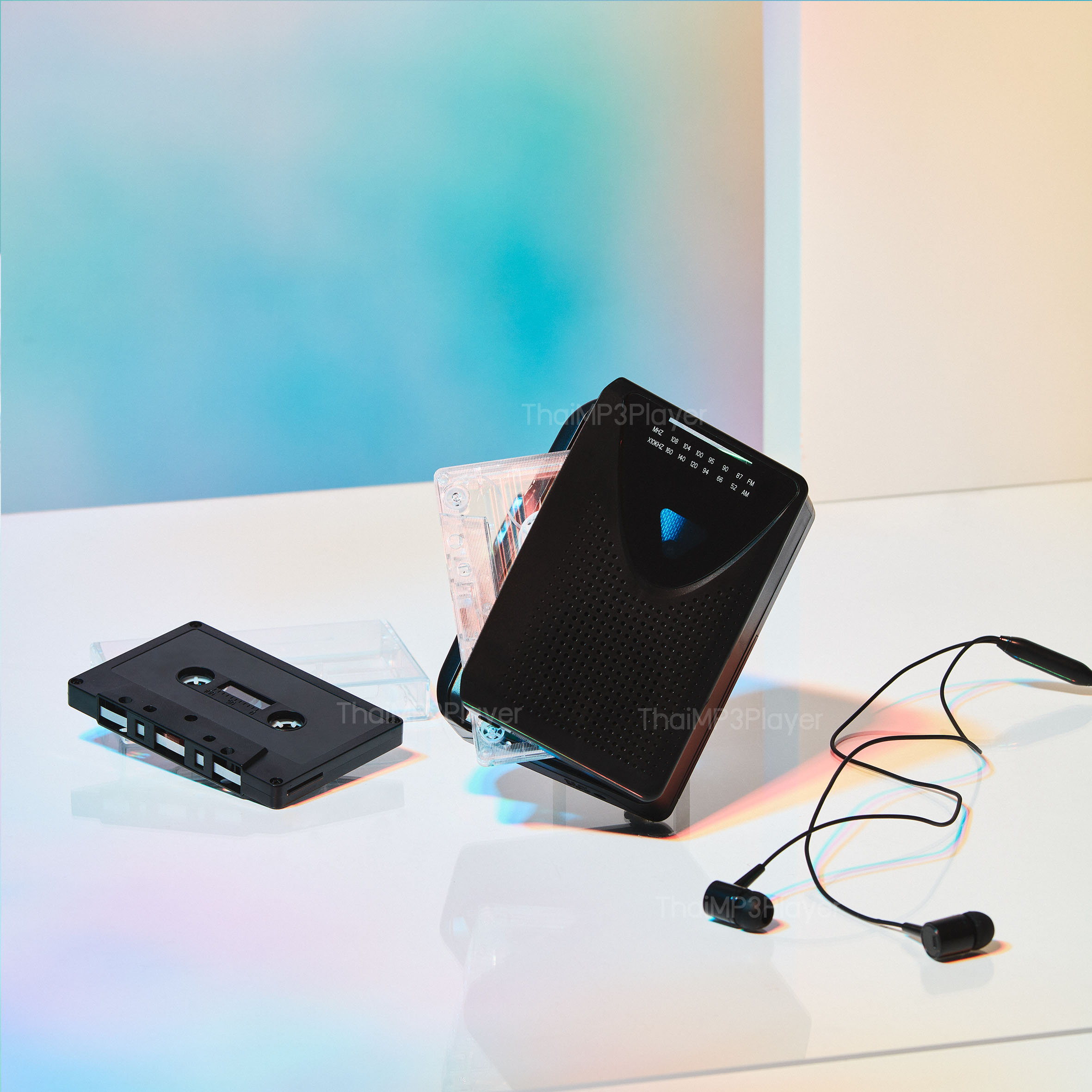 เครื่องเล่นเทป ตัวขาวใส โปร่งแสง Y2K สวย เสียงดี เล่นวิทยุ FM/AM ได้ มีลำโพงในตัว แถมฟรี!!สายUSB แปลงไฟ