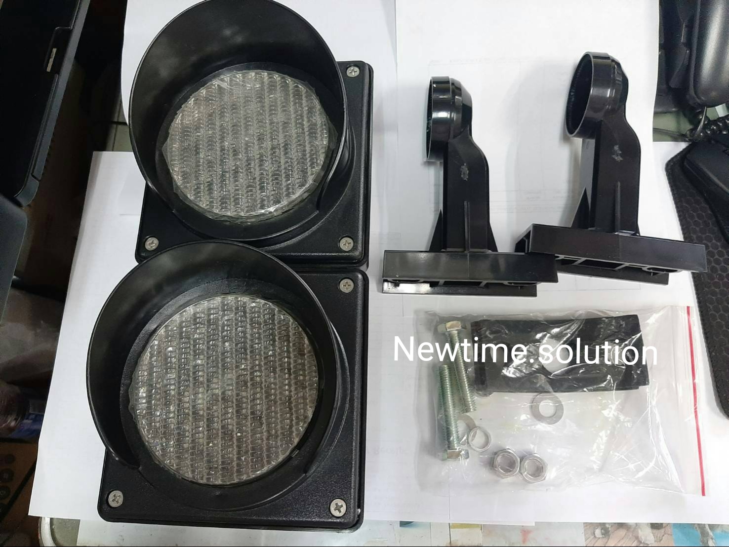 ไฟจราจร เขียวแดง