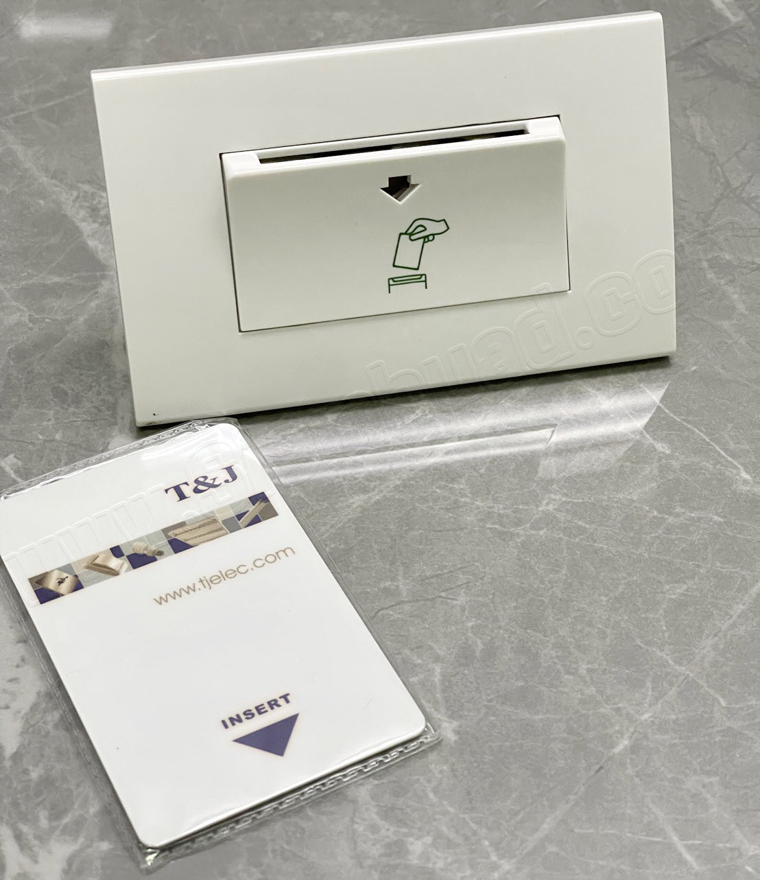 สวิตช์ควบคุมด้วยแผ่นกุญแจแบบฝัง Key Card Switch (HACO) W6-2KT