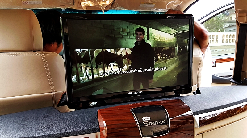 HYUNDAI H-1 STAREX [ ดิจิตอลทีวี Asuka + จานดาวเทียม TRUE HD2 ] { ก 7094 }