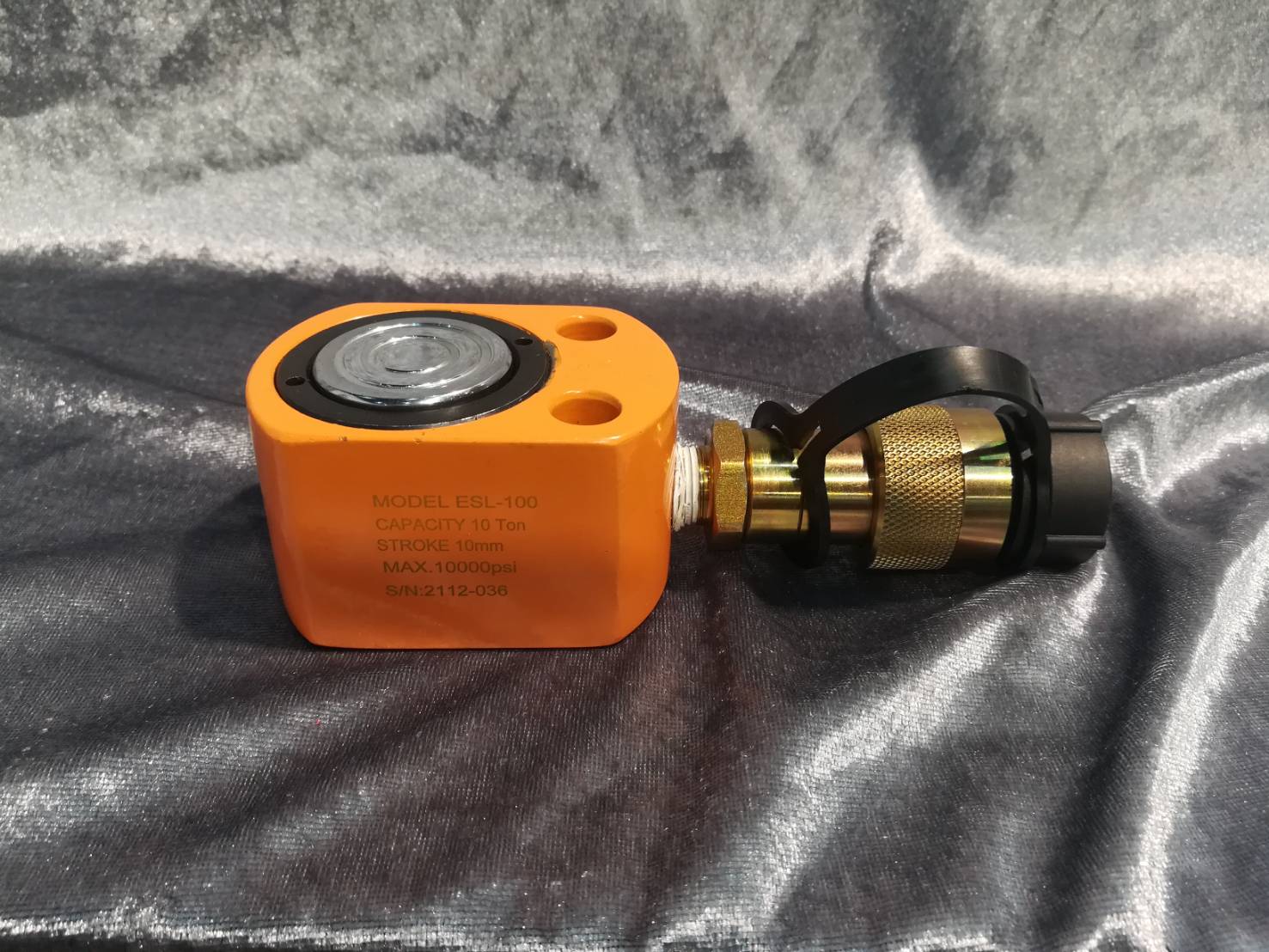 แม่แรงกระบอกไฮดรอลิคแบบเตี้ย ขนาด 5-200 ตัน