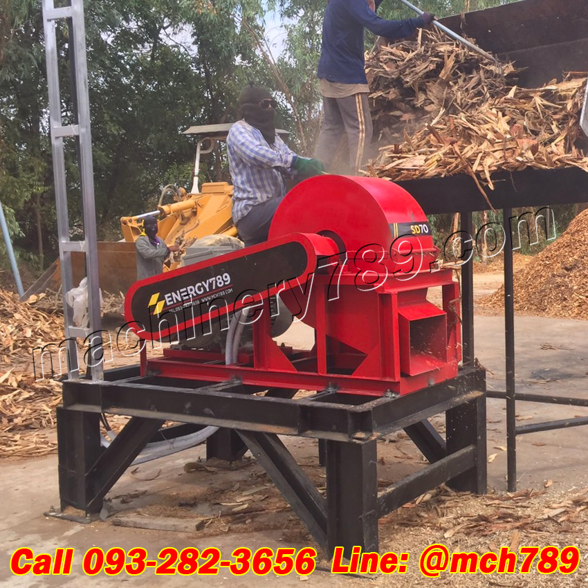 เครื่องบดไม้ขนาดกลาง รุ่น ZUMO 3 ระบบ6ใบมีด กำลังผลิต 2-2.5 ตัน/ชม. เครื่องทำขี้เลื่อย เครื่องบดขี้เลื่อย เครื่องบดกิ่งไม้ เครื่องบดย่อยกิ่งไม้ Disc-Type Wood Crusher / Sawdust Crusher / Wood Powder Machine
