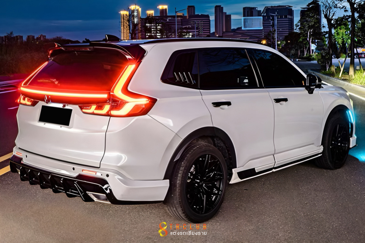 ชุดแต่งสเกิร์ตรอบคัน AKASAKA CRV (G6) 2024