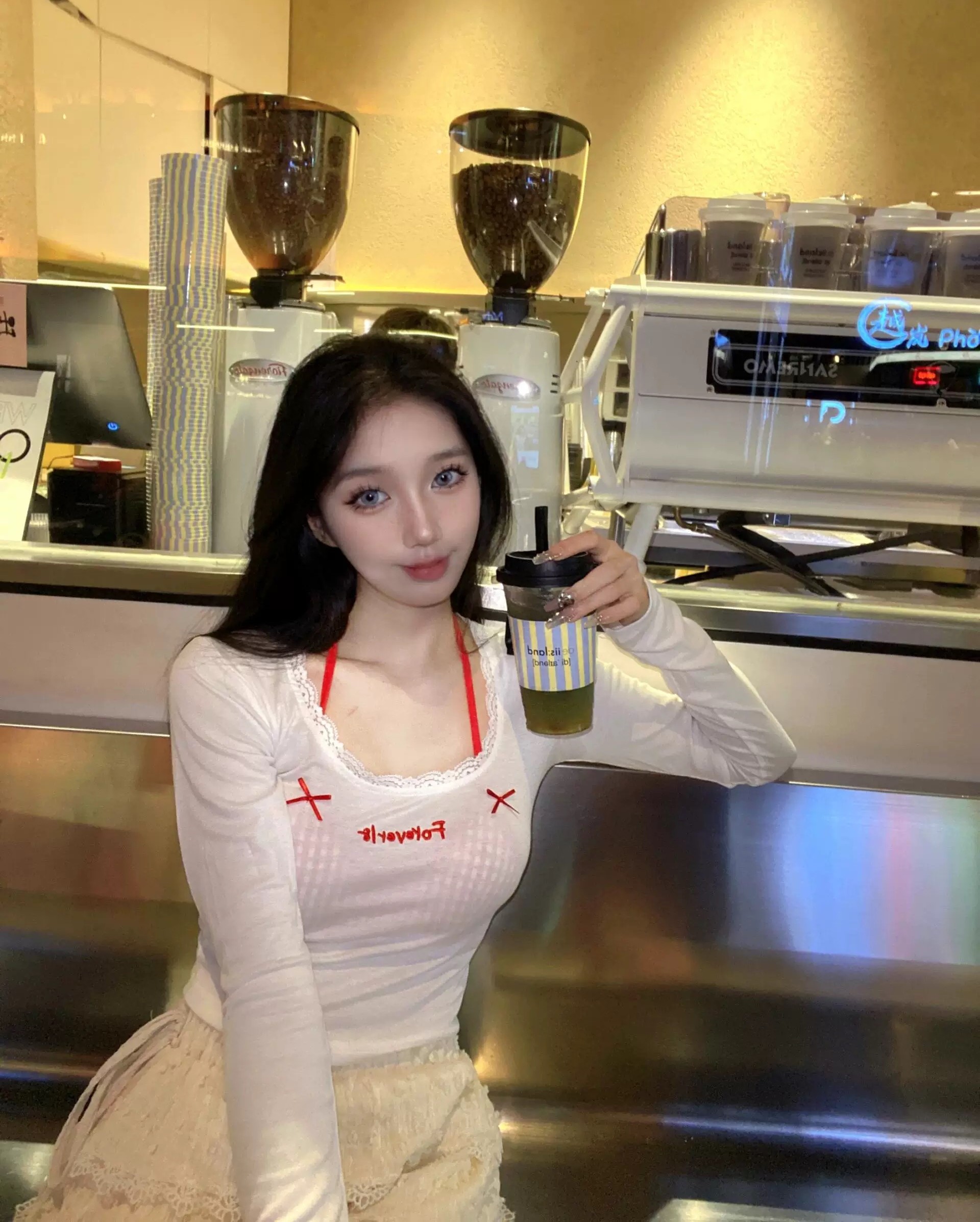 BOWTIE BRA TOP 🥨 เสื้อแขนยาว พร้อมบราจิ๋วลายสกอต