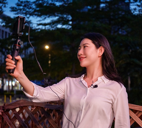 BOYA BY-M2 Lavalier Mic Lightning Port for ios Devices Phone รับประกันสินค้า 2 ปี