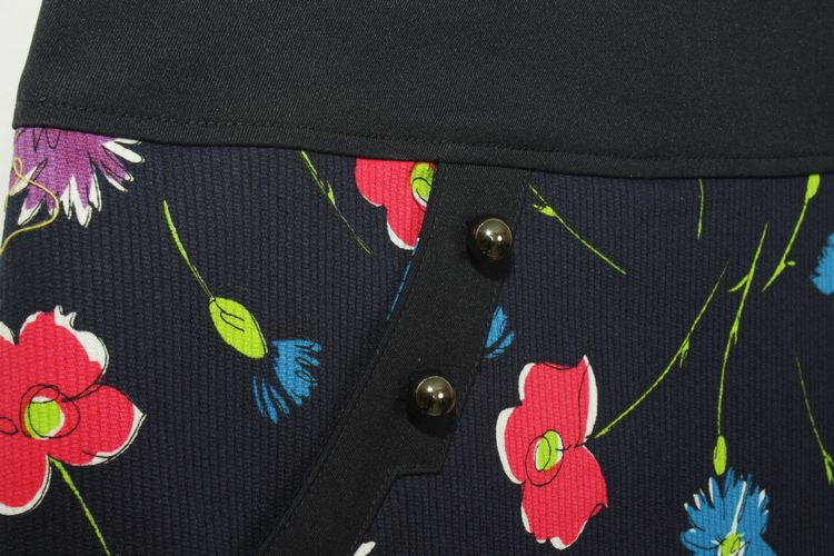 SK-181 กระโปรงแฟชั่น&ทำงาน ทรงสอบ ผ้าญี่ปุ่นผสมสเป็นเด็กพิมพ์ลายดอกไม้โทนน้ำเงิน