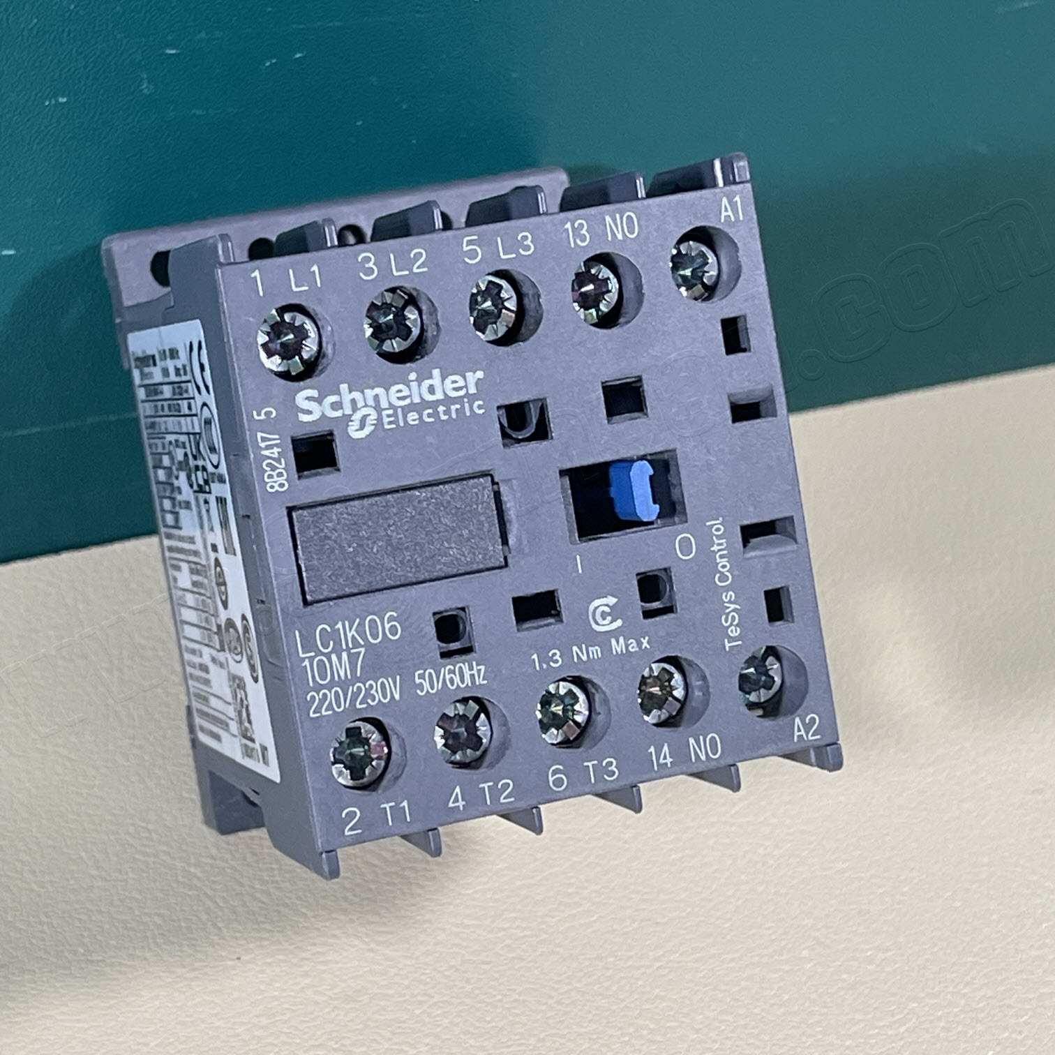 คอนแทคเตอร์-โอเวอร์โหลดรีเลย์ รุ่น TeSys K Range contactors และอุปกรณ์เสริม (Schneider Electric) / รุ่น LC1-K series, LR2-K series, LA7-K series, LA2-K series, CA2 series, CA3 series, CAD32 series, CAD50 series
