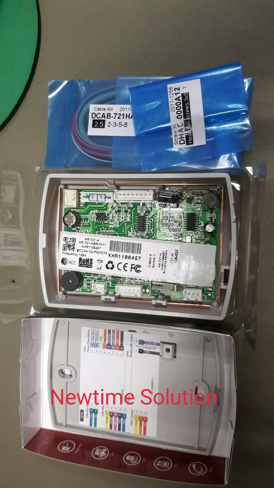 เครื่องทาบบัตรประตูคีย์การ์ด SOYAL 721