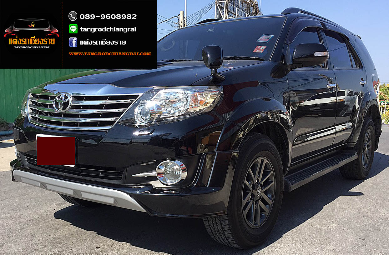 ชุดแต่ง TRD Sportivo V5 (แบบไม่ครอบไฟตัดหมอก) FORTUNER ปี 2012-2014