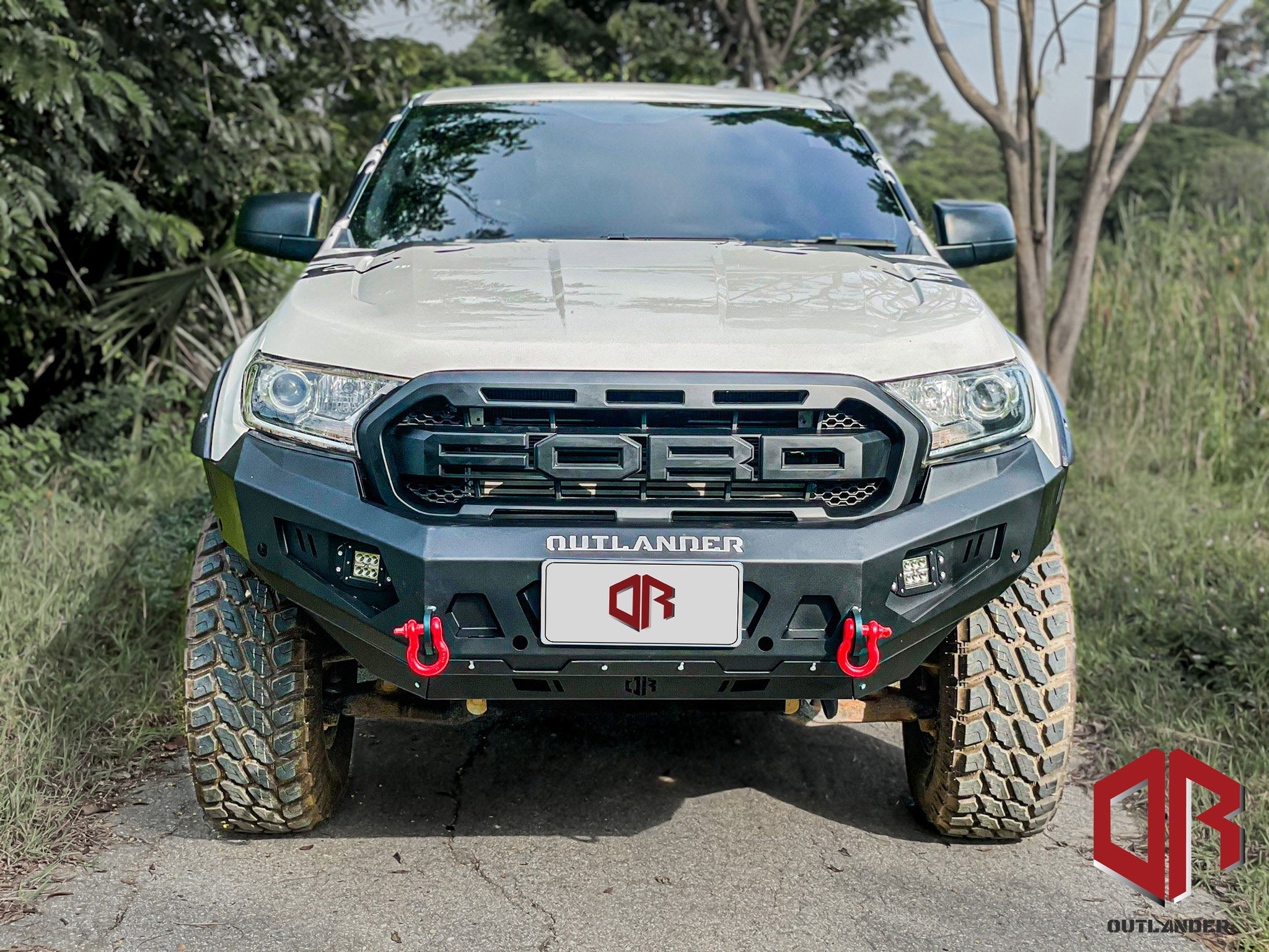 กันชนหน้า OUTLANDER รุ่น THUNDER Ford Ranger 2015-2021