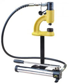 เครื่องเจาะพร้อมปั๊ม(HHDK-8)